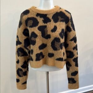 Ray BEAMS Small or Medium Black and Tan Leopard Print Crew Neck Sweater